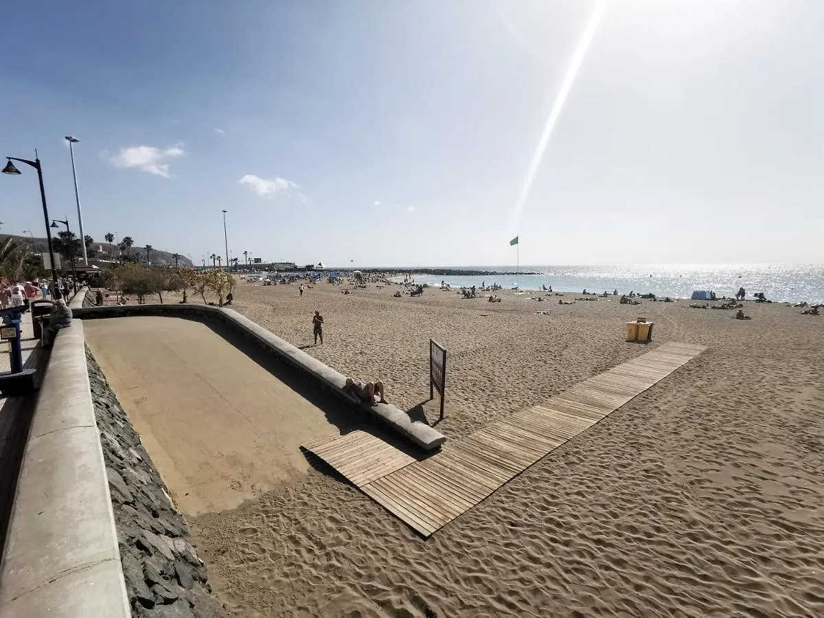 Home2Book Beachfront Design&Views Los Cristianos דירה